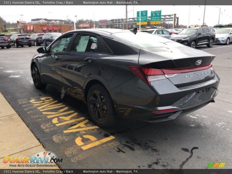 2021 Hyundai Elantra SEL Portofino Gray / Black Photo #3