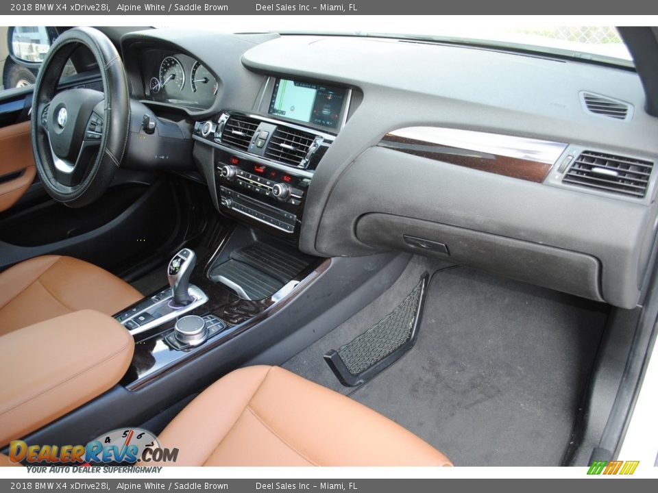2018 BMW X4 xDrive28i Alpine White / Saddle Brown Photo #16