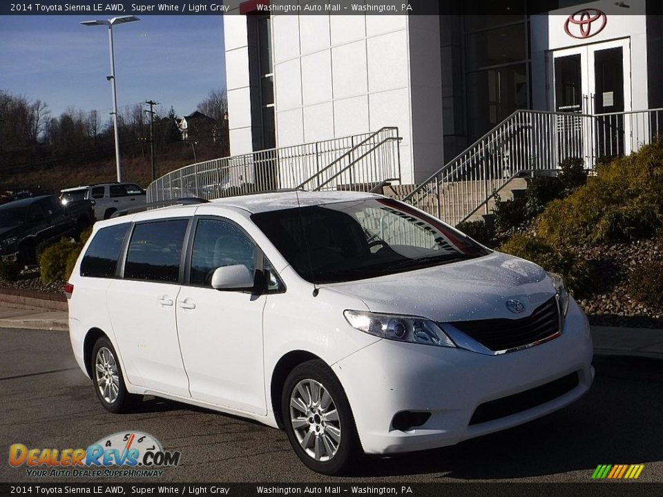 2014 Toyota Sienna LE AWD Super White / Light Gray Photo #1