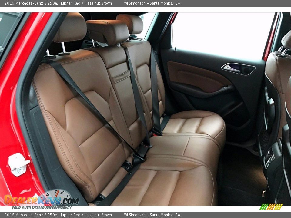 Rear Seat of 2016 Mercedes-Benz B 250e Photo #19