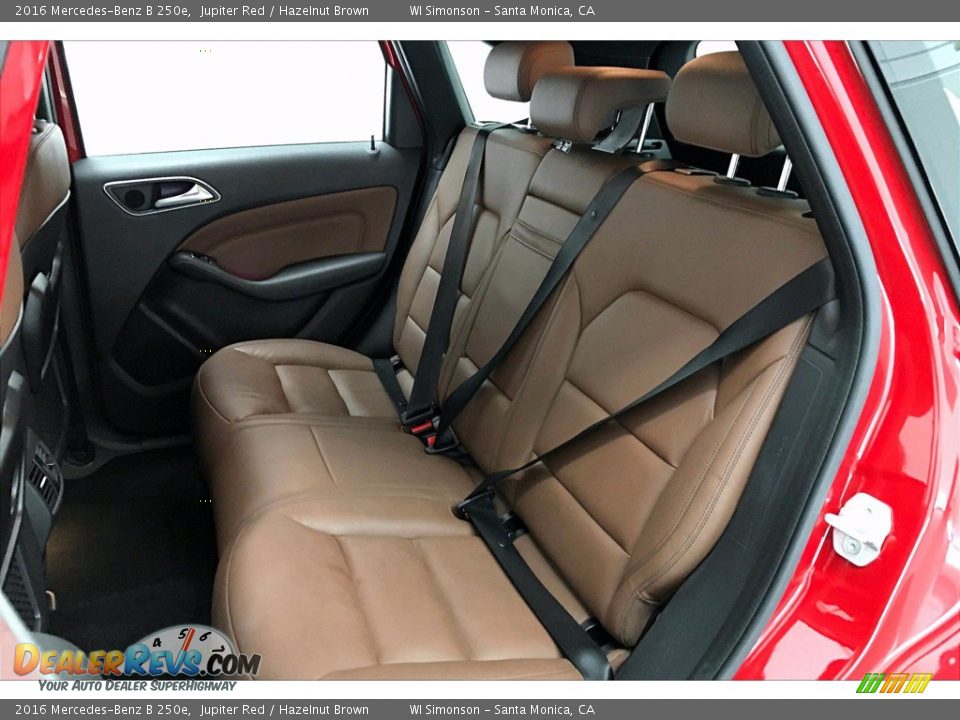 Rear Seat of 2016 Mercedes-Benz B 250e Photo #20