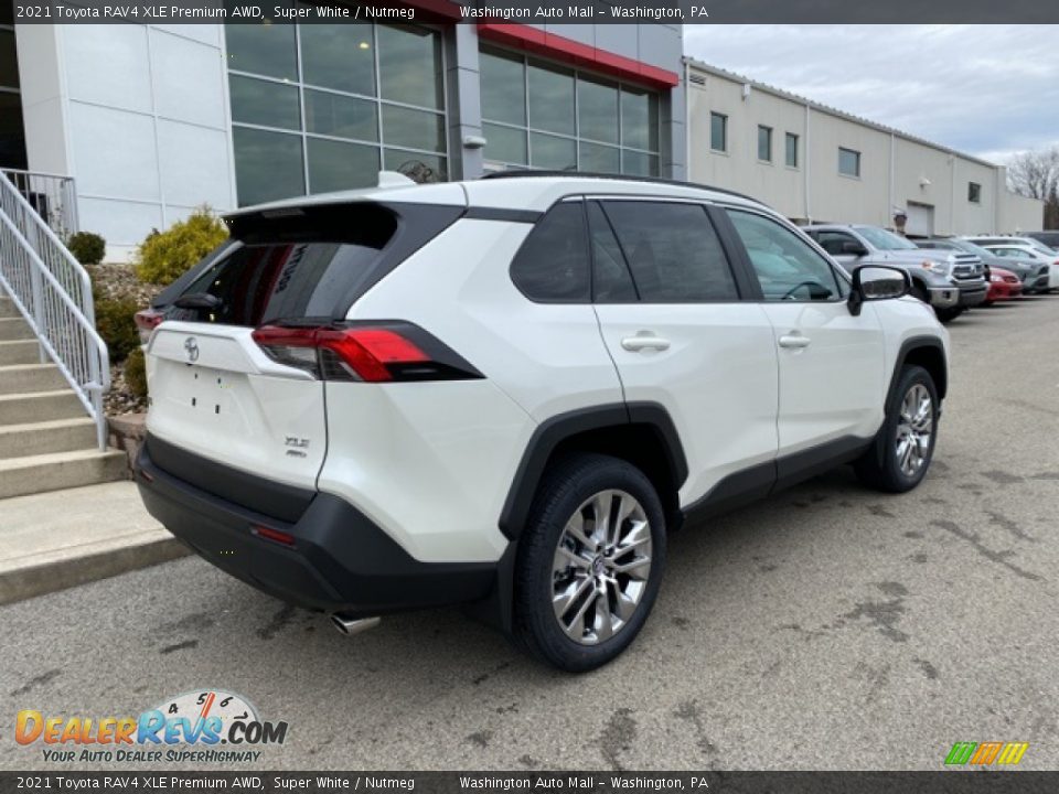 2021 Toyota RAV4 XLE Premium AWD Super White / Nutmeg Photo #15