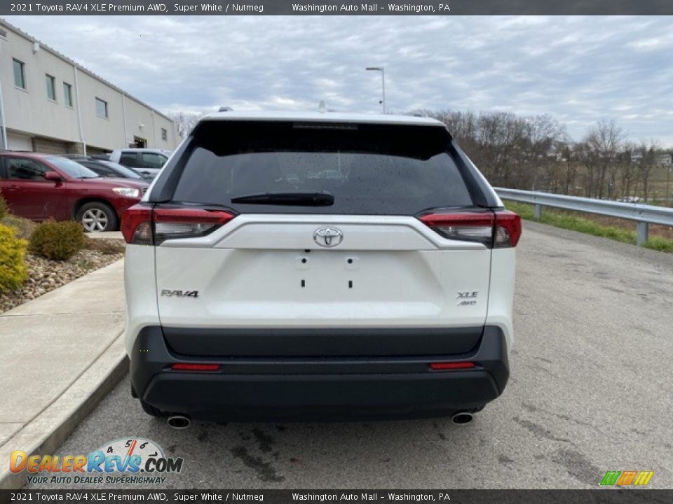 2021 Toyota RAV4 XLE Premium AWD Super White / Nutmeg Photo #16