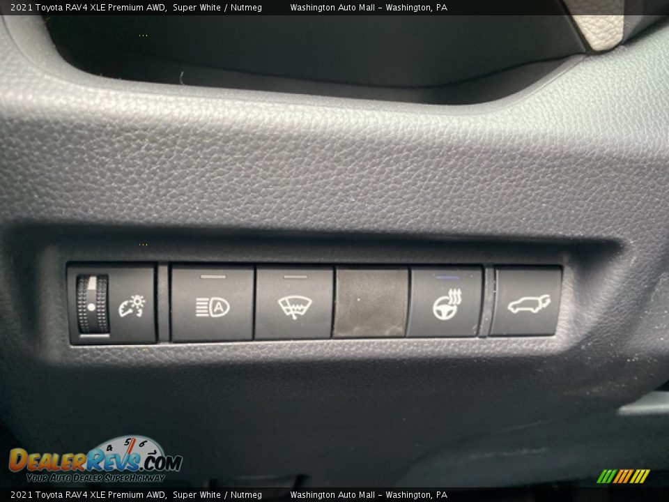 2021 Toyota RAV4 XLE Premium AWD Super White / Nutmeg Photo #19