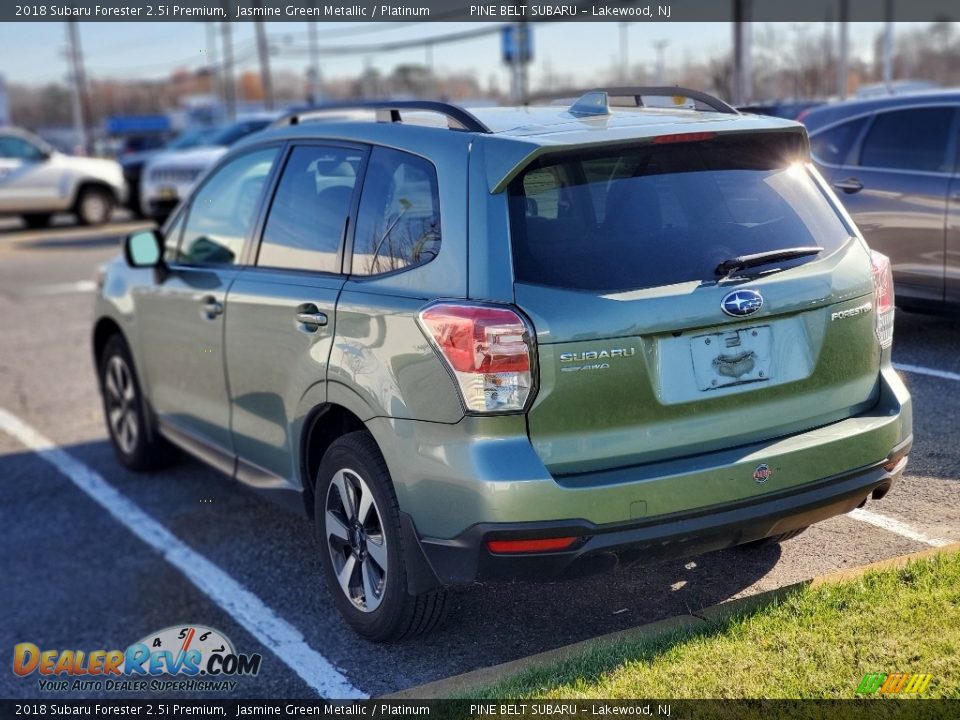 2018 Subaru Forester 2.5i Premium Jasmine Green Metallic / Platinum Photo #4