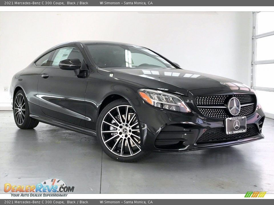 Front 3/4 View of 2021 Mercedes-Benz C 300 Coupe Photo #12