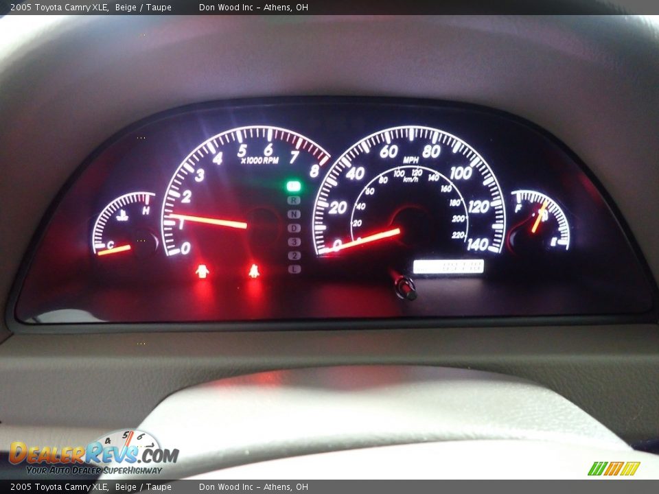 2005 Toyota Camry XLE Beige / Taupe Photo #21