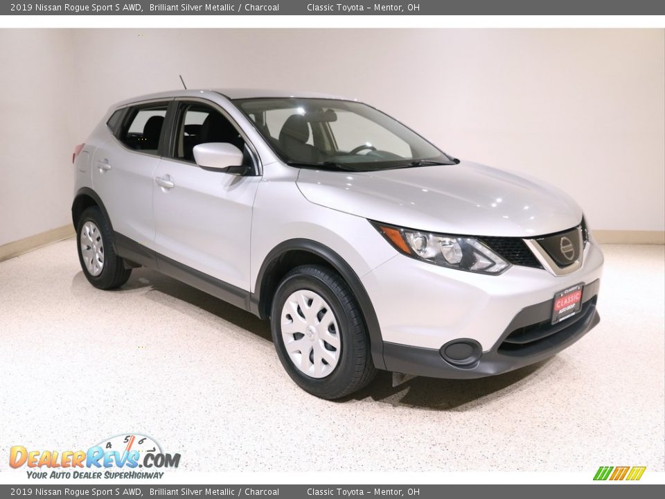 2019 Nissan Rogue Sport S AWD Brilliant Silver Metallic / Charcoal Photo #1