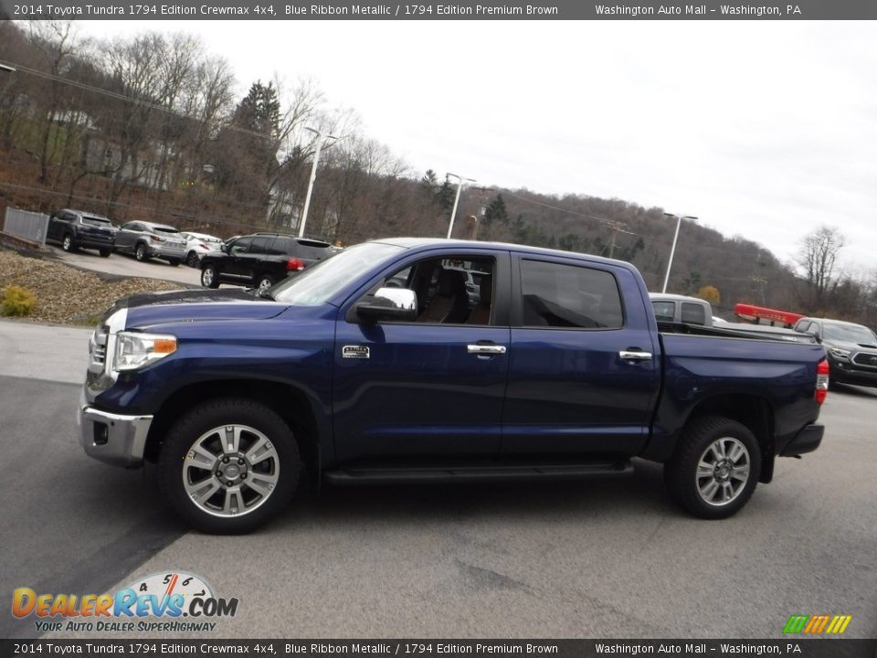 2014 Toyota Tundra 1794 Edition Crewmax 4x4 Blue Ribbon Metallic / 1794 Edition Premium Brown Photo #15