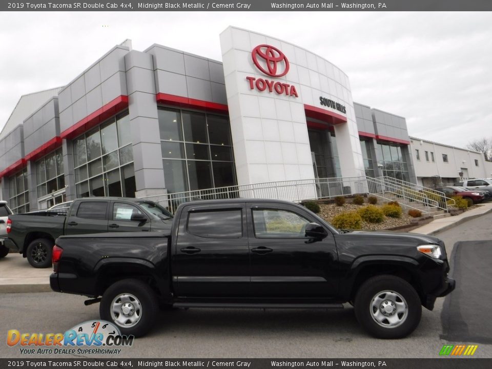 2019 Toyota Tacoma SR Double Cab 4x4 Midnight Black Metallic / Cement Gray Photo #2