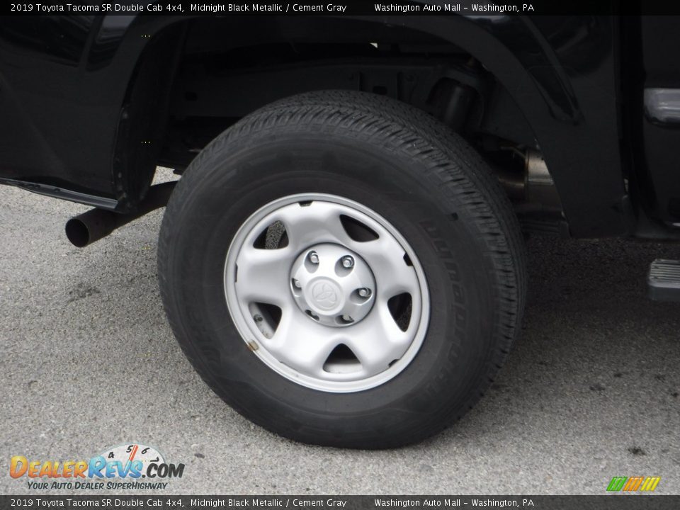 2019 Toyota Tacoma SR Double Cab 4x4 Midnight Black Metallic / Cement Gray Photo #8