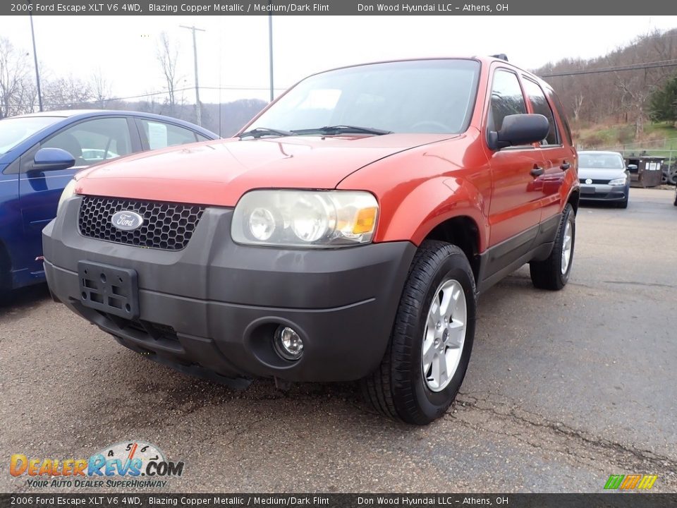 2006 Ford Escape XLT V6 4WD Blazing Copper Metallic / Medium/Dark Flint Photo #2