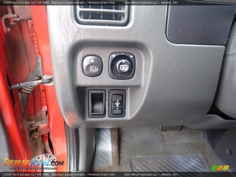 2006 Ford Escape XLT V6 4WD Blazing Copper Metallic / Medium/Dark Flint Photo #15