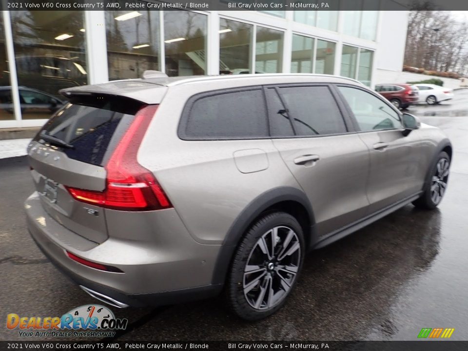 2021 Volvo V60 Cross Country T5 AWD Pebble Gray Metallic / Blonde Photo #2