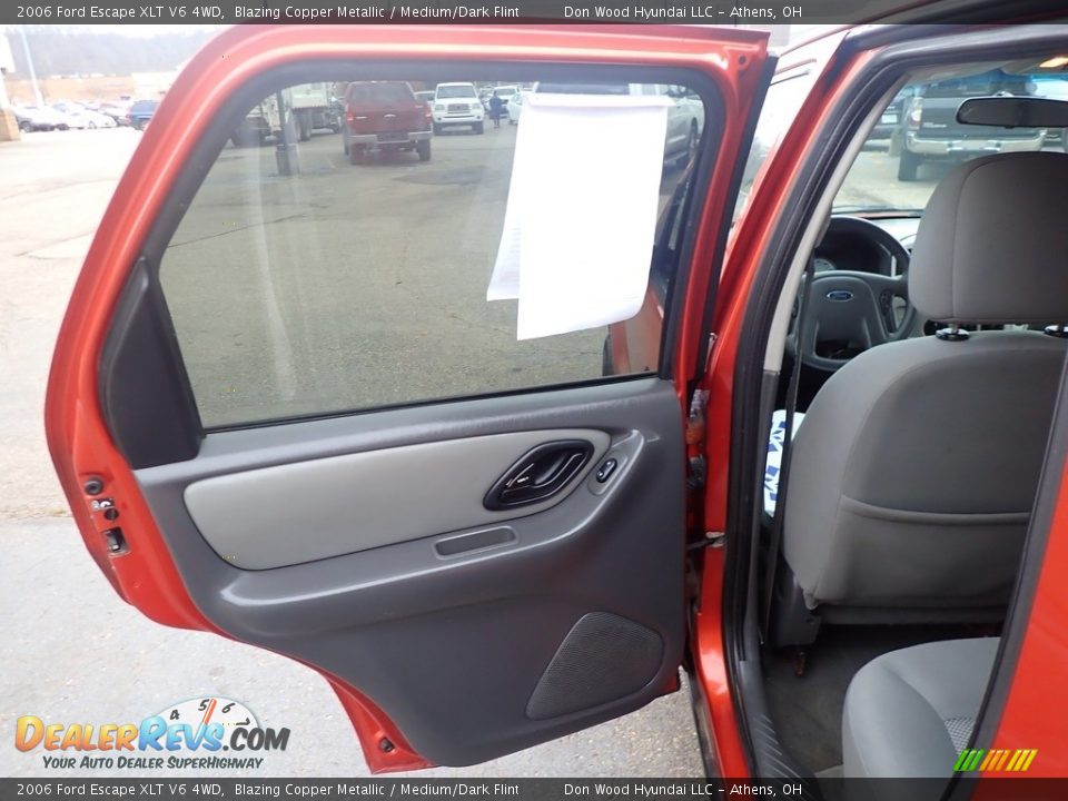 2006 Ford Escape XLT V6 4WD Blazing Copper Metallic / Medium/Dark Flint Photo #22