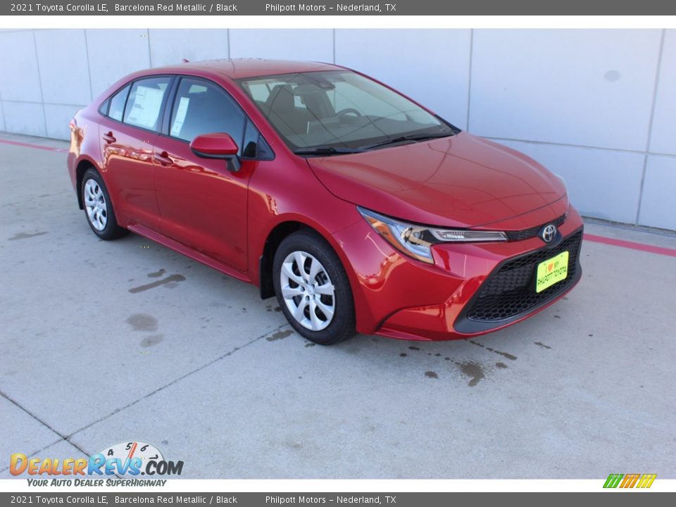 2021 Toyota Corolla LE Barcelona Red Metallic / Black Photo #2