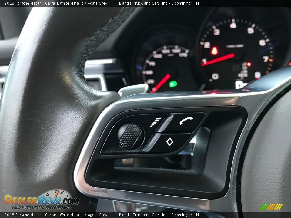 2018 Porsche Macan Carrara White Metallic / Agate Grey Photo #20