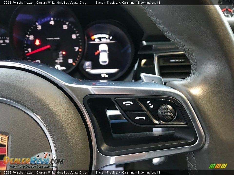 2018 Porsche Macan Carrara White Metallic / Agate Grey Photo #21