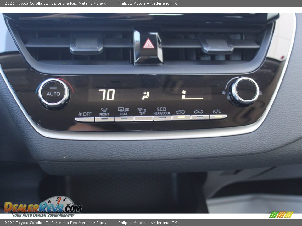 2021 Toyota Corolla LE Barcelona Red Metallic / Black Photo #16