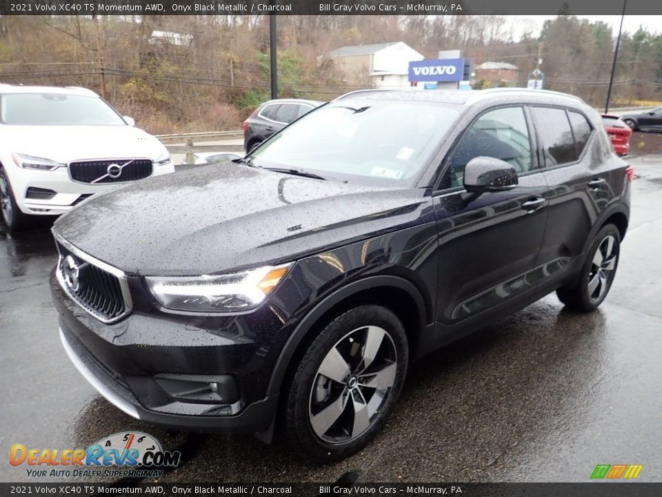 2021 Volvo XC40 T5 Momentum AWD Onyx Black Metallic / Charcoal Photo #5