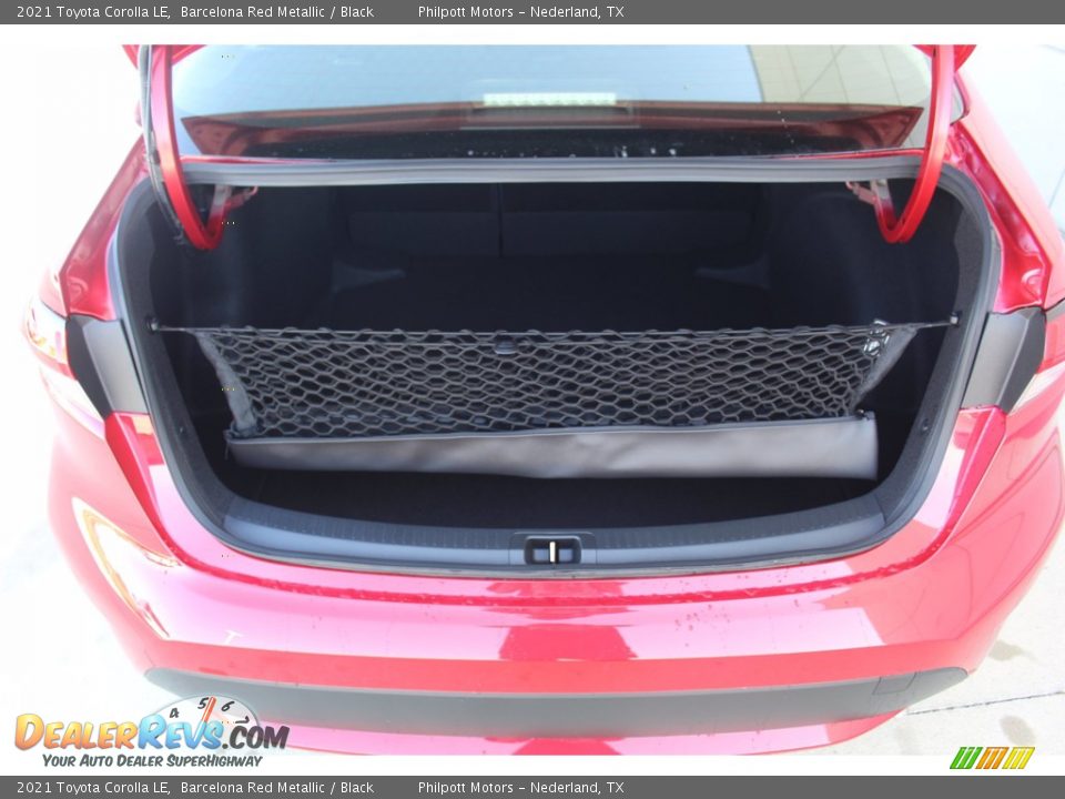 2021 Toyota Corolla LE Barcelona Red Metallic / Black Photo #22