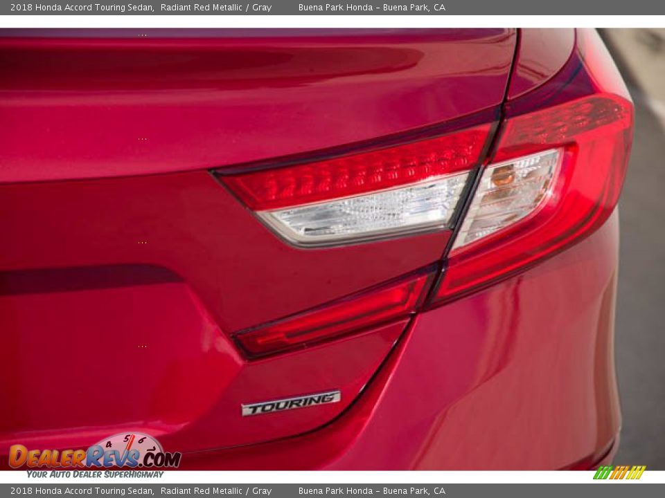 2018 Honda Accord Touring Sedan Radiant Red Metallic / Gray Photo #11