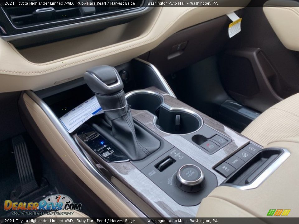 2021 Toyota Highlander Limited AWD Shifter Photo #5