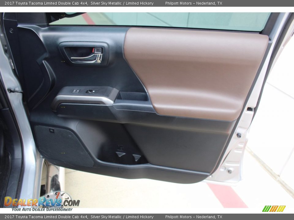 Door Panel of 2017 Toyota Tacoma Limited Double Cab 4x4 Photo #24