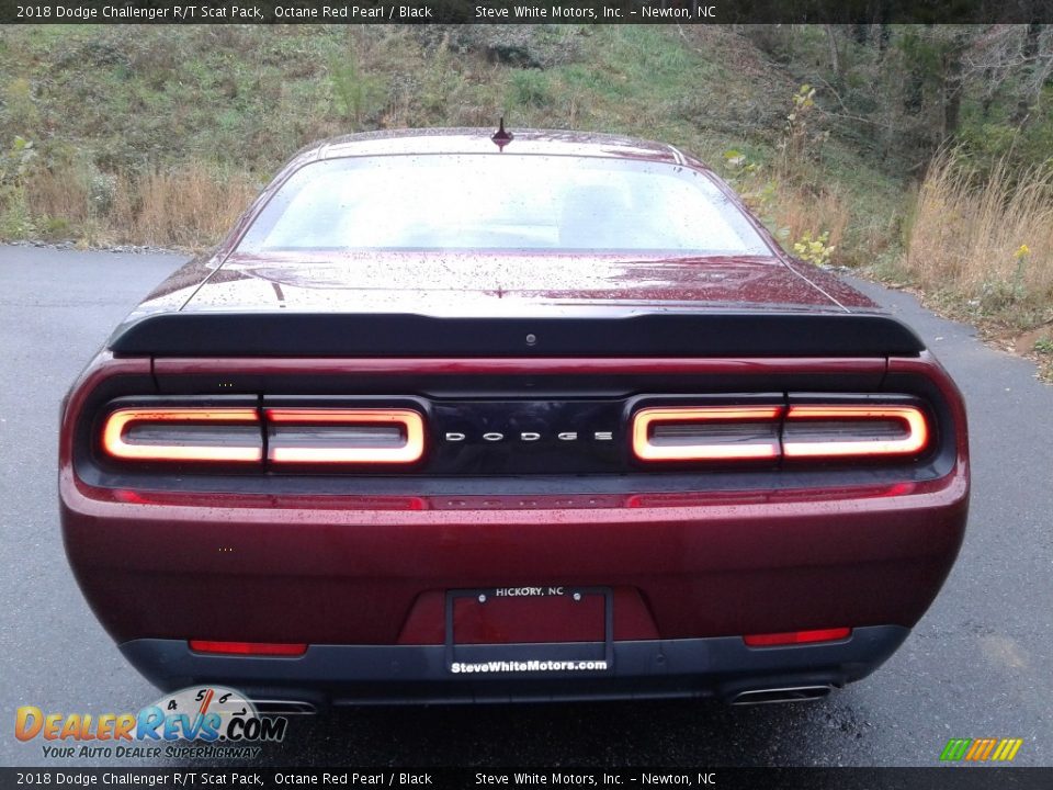 2018 Dodge Challenger R/T Scat Pack Octane Red Pearl / Black Photo #8