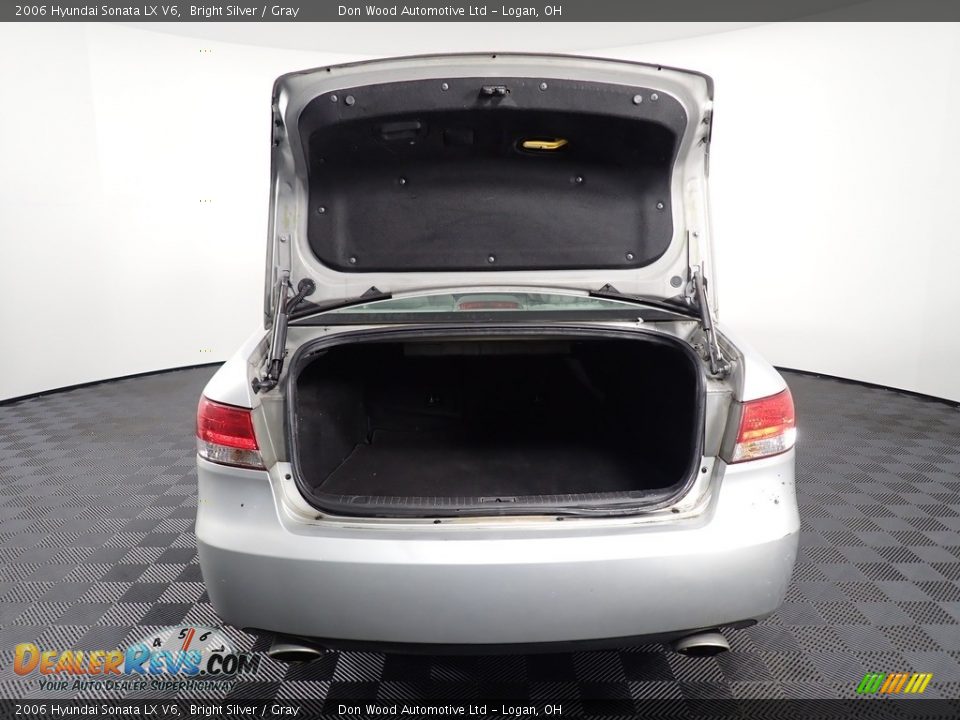 2006 Hyundai Sonata LX V6 Bright Silver / Gray Photo #11