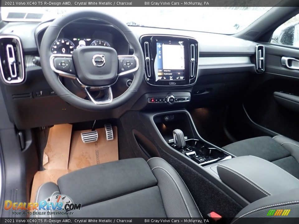 Charcoal Interior - 2021 Volvo XC40 T5 R-Design AWD Photo #9