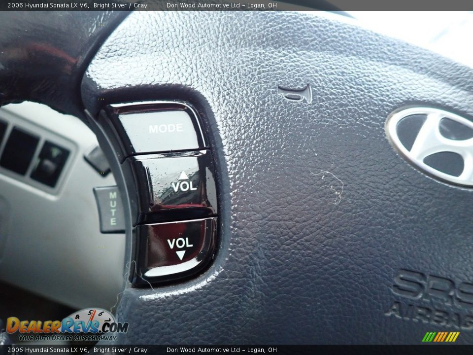 2006 Hyundai Sonata LX V6 Bright Silver / Gray Photo #21
