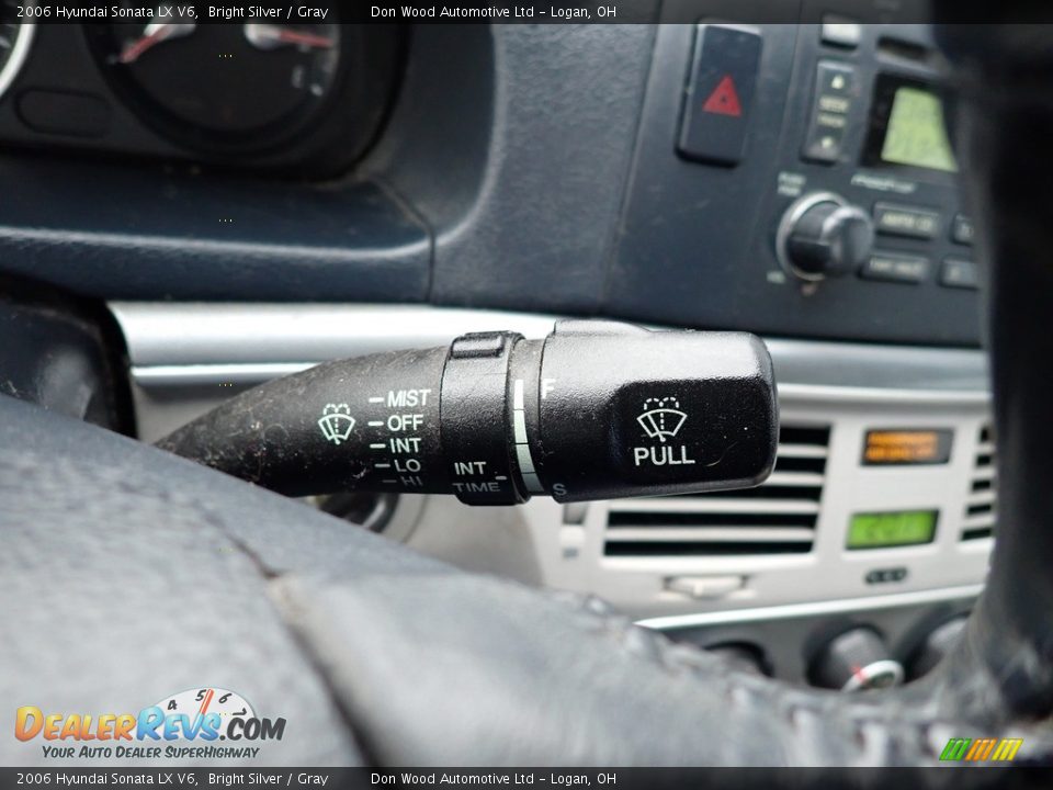 2006 Hyundai Sonata LX V6 Bright Silver / Gray Photo #23