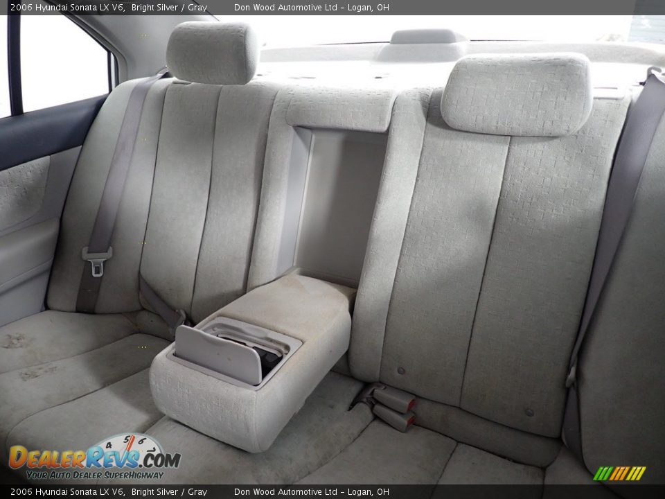 2006 Hyundai Sonata LX V6 Bright Silver / Gray Photo #29