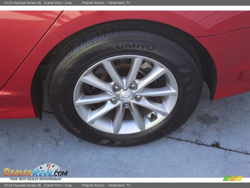 2019 Hyundai Sonata SE Scarlet Red / Gray Photo #7