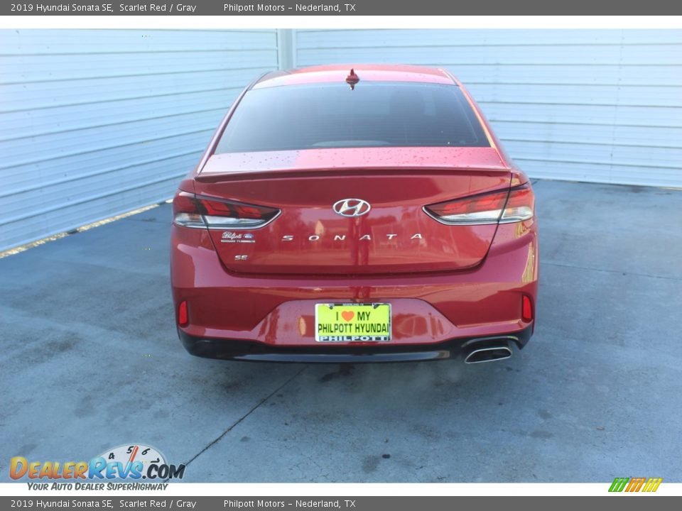 2019 Hyundai Sonata SE Scarlet Red / Gray Photo #9
