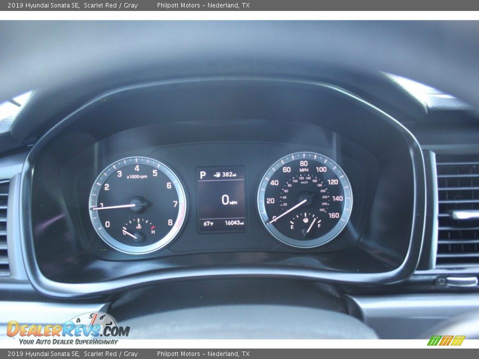 2019 Hyundai Sonata SE Scarlet Red / Gray Photo #18