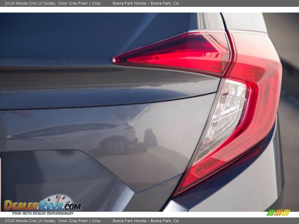 2019 Honda Civic LX Sedan Sonic Gray Pearl / Gray Photo #13