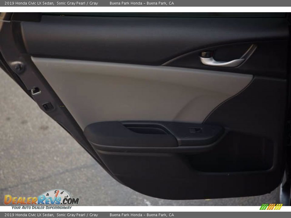 2019 Honda Civic LX Sedan Sonic Gray Pearl / Gray Photo #31