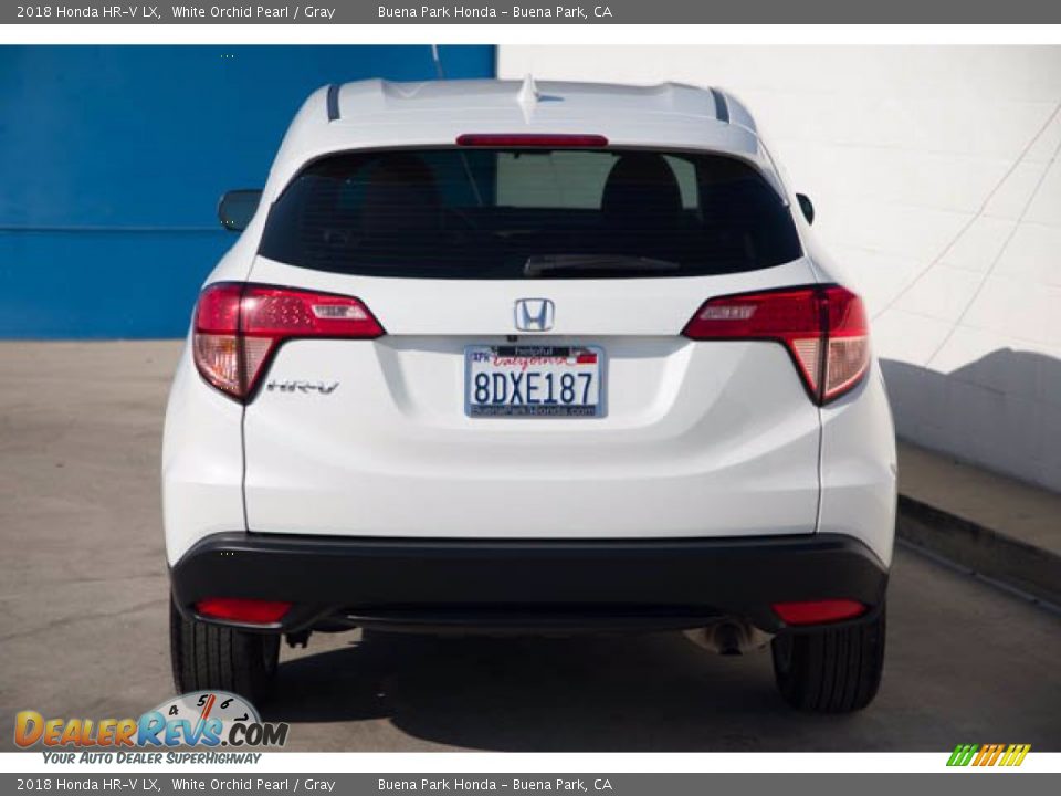 2018 Honda HR-V LX White Orchid Pearl / Gray Photo #11