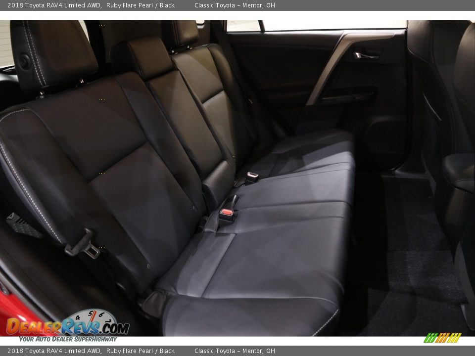 2018 Toyota RAV4 Limited AWD Ruby Flare Pearl / Black Photo #16