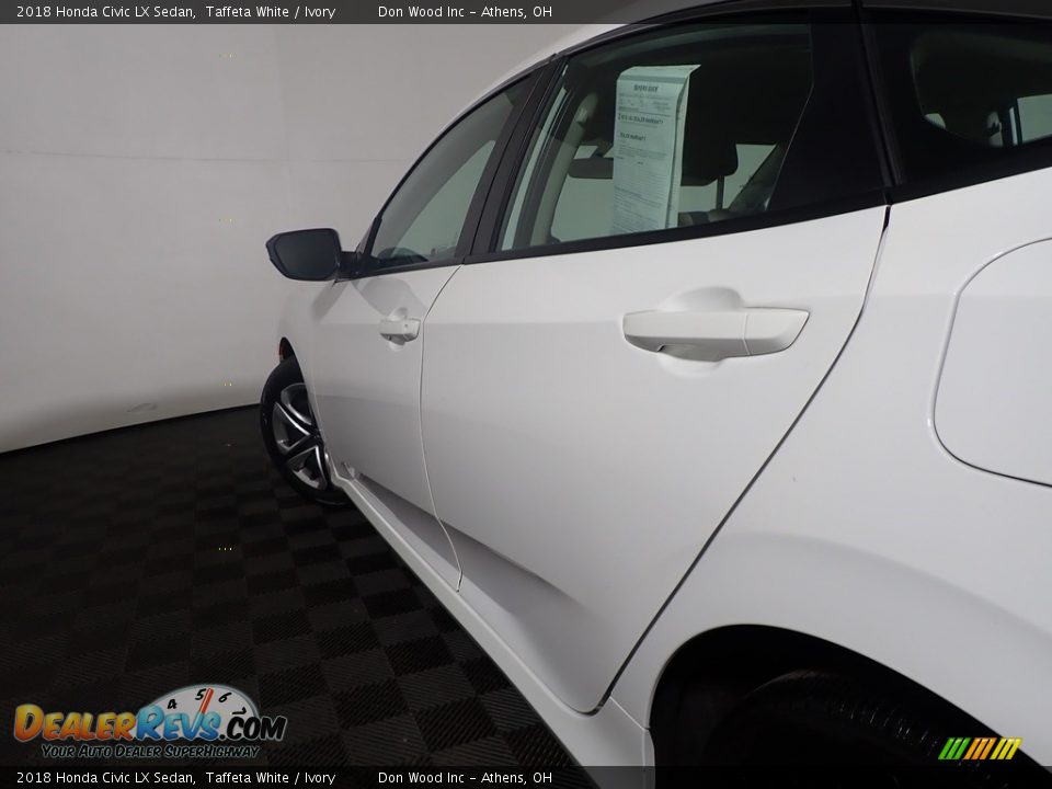 2018 Honda Civic LX Sedan Taffeta White / Ivory Photo #9