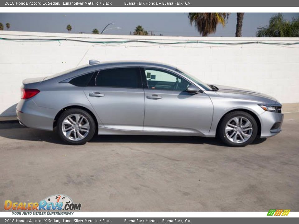 2018 Honda Accord LX Sedan Lunar Silver Metallic / Black Photo #14