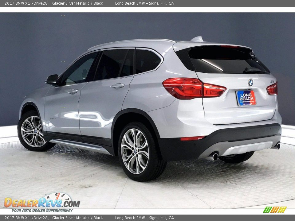 2017 BMW X1 xDrive28i Glacier Silver Metallic / Black Photo #10