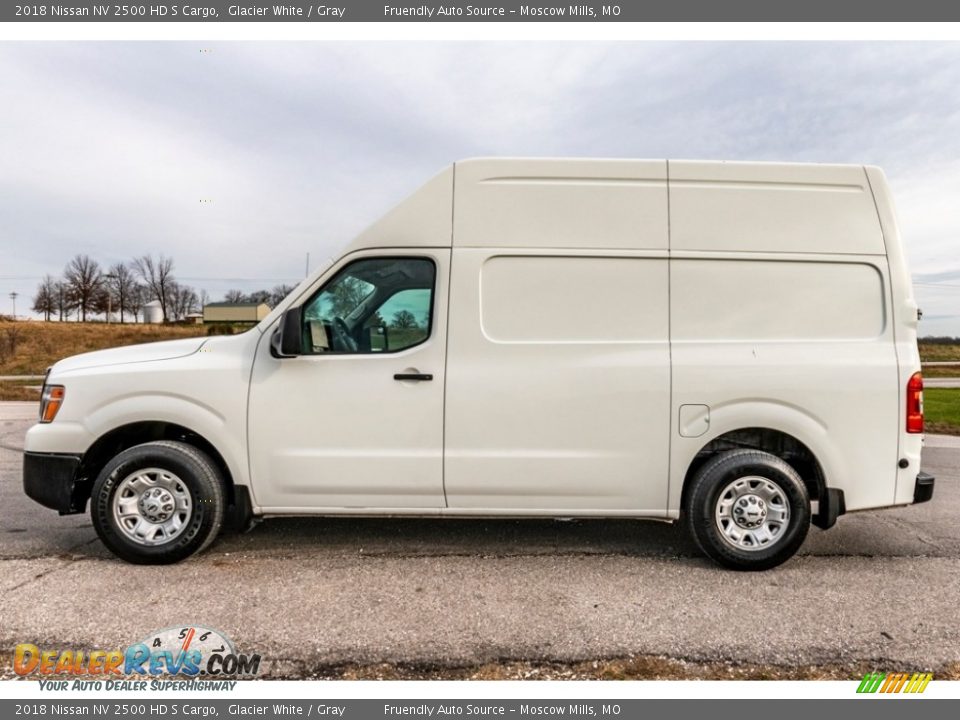 2018 Nissan NV 2500 HD S Cargo Glacier White / Gray Photo #7