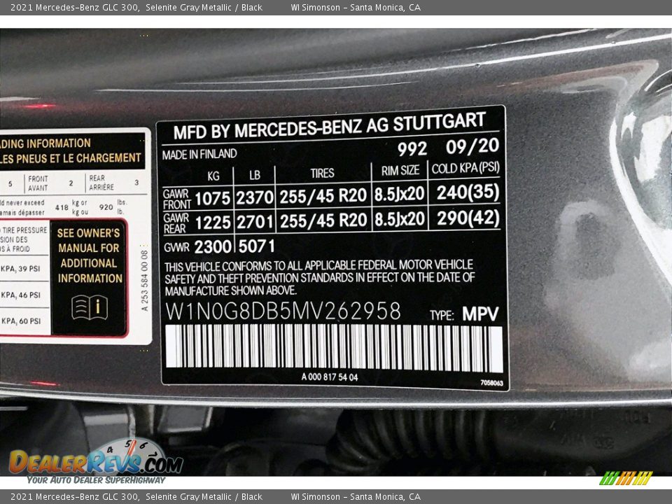 2021 Mercedes-Benz GLC 300 Selenite Gray Metallic / Black Photo #11
