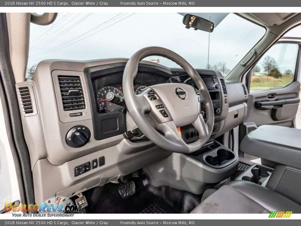 2018 Nissan NV 2500 HD S Cargo Glacier White / Gray Photo #19