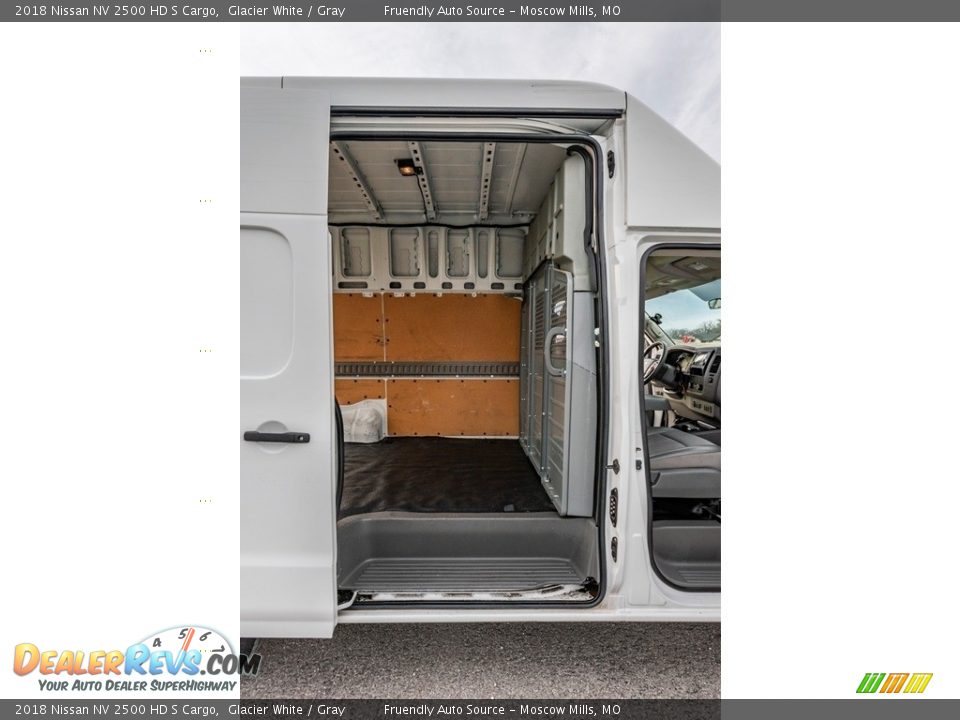 2018 Nissan NV 2500 HD S Cargo Glacier White / Gray Photo #25