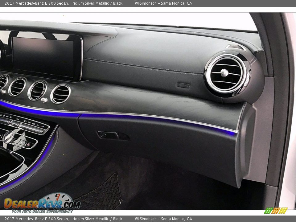 2017 Mercedes-Benz E 300 Sedan Iridium Silver Metallic / Black Photo #16