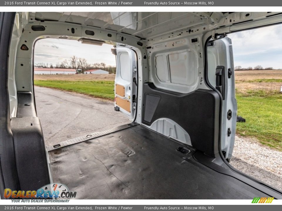 2016 Ford Transit Connect XL Cargo Van Extended Frozen White / Pewter Photo #28
